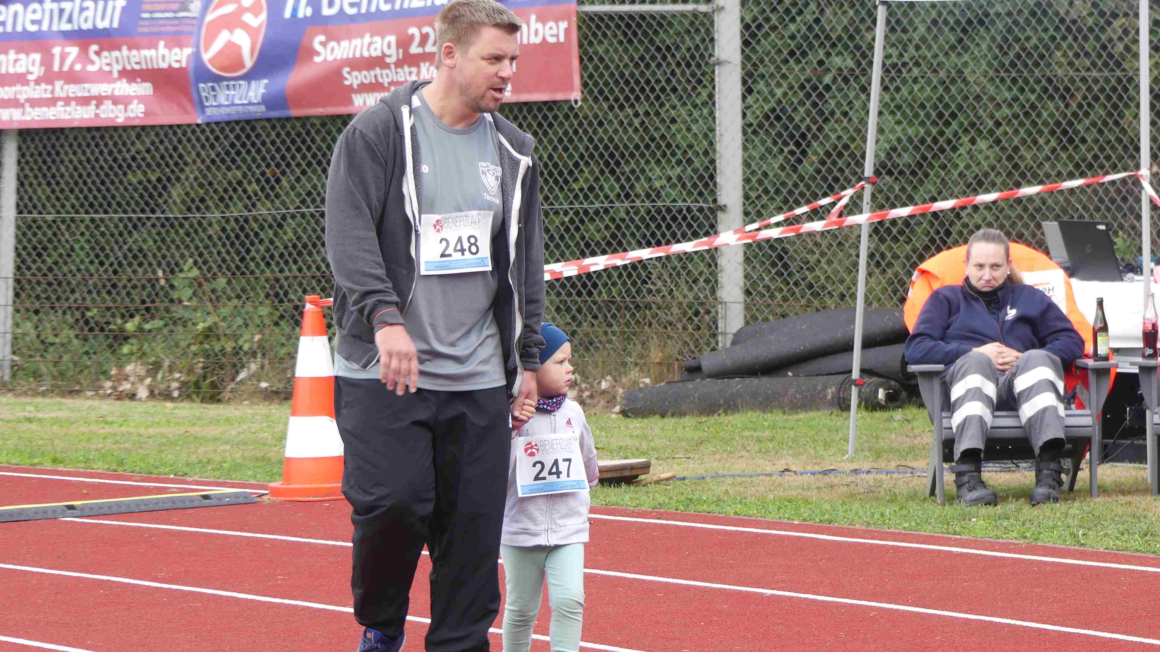 Bild vom 14. Benefizlauf im Jahr 2024. Dies ist das 144. Bild.